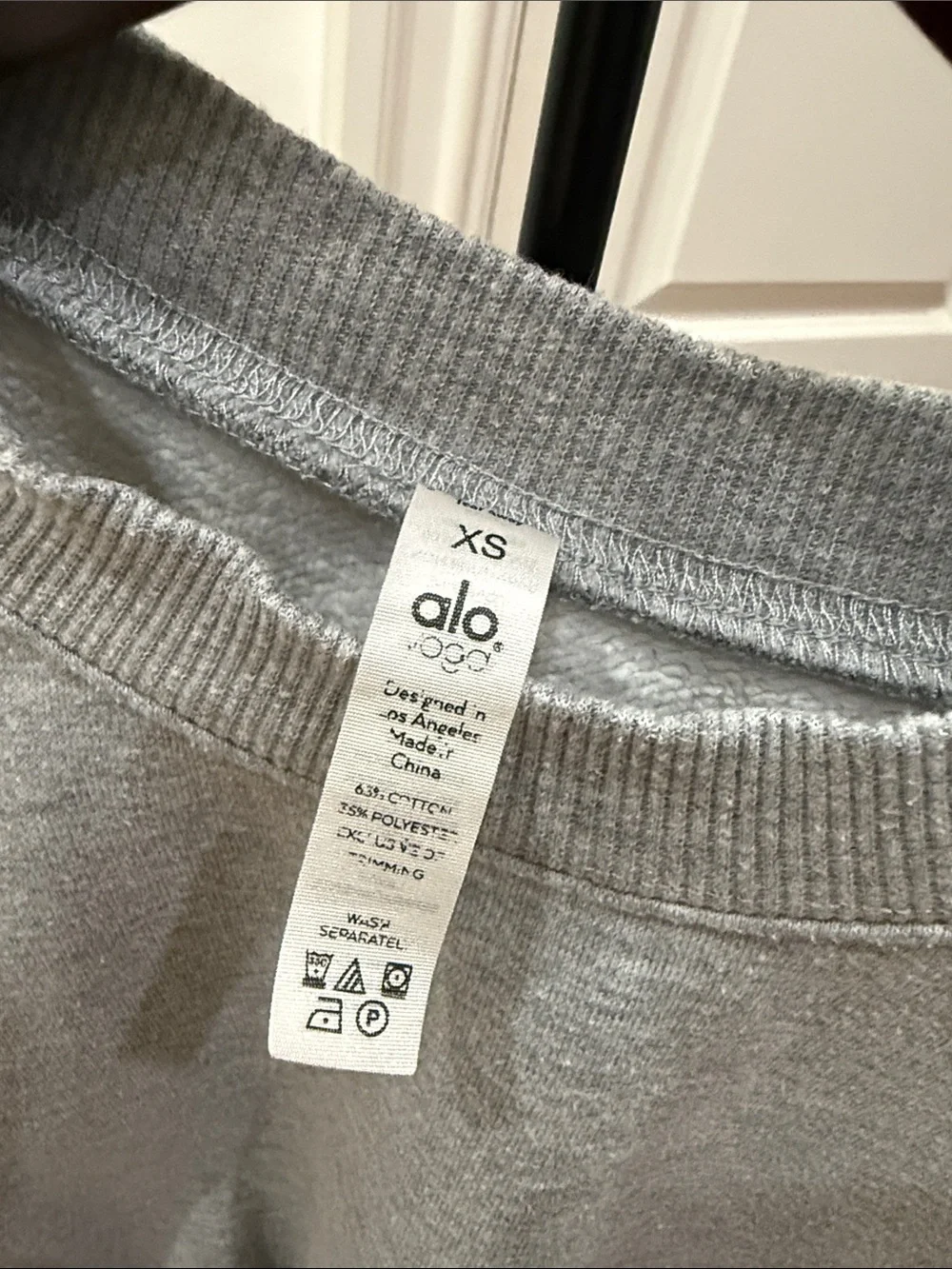 ALO Yoga Heather Gray Cropped Crewneck Sweatshirt - Picture 2 of 4